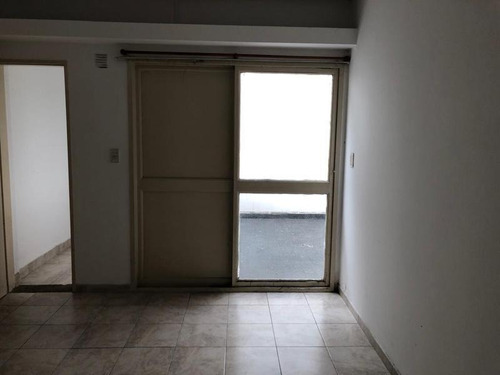 Imagen 3 de 10 de Av. Cordoba Y Billinghurst 100 M2 Pb