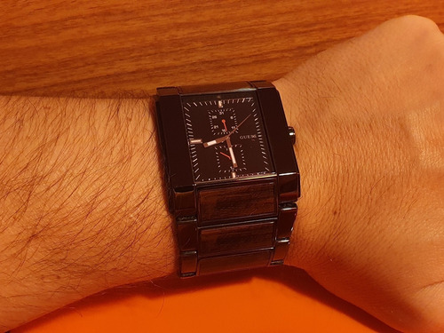 Relógio Guess Bracelete Preto Pvd
