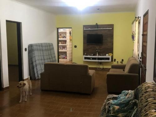 Mini-sítio Com 3 Quartos Em Itanhaém/sp 6742-pc