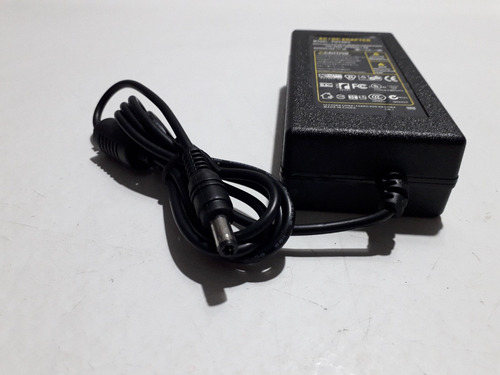 Adaptador Fonte Ac/dc Yu1203 100-240v 50/60hz 1.6a 12v 3a