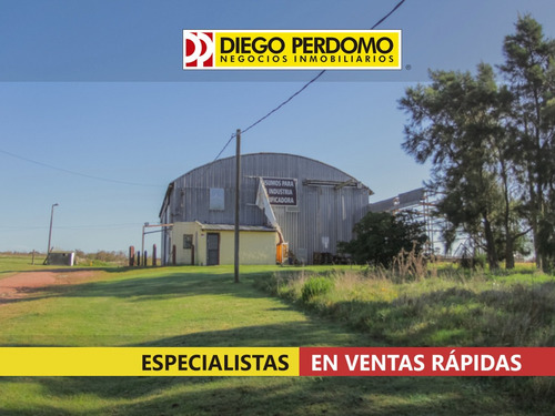 Chacra De 52555 M² En Venta, Montevideo.