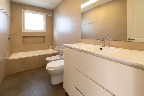 Venta Cómoda Casa Familiar En Barrio Privado - Mirador Id 6072