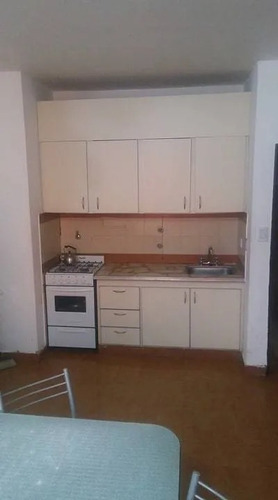 Imagen 1 de 11 de Alquilo Departamento En Villa Gesell Para Jovenes.