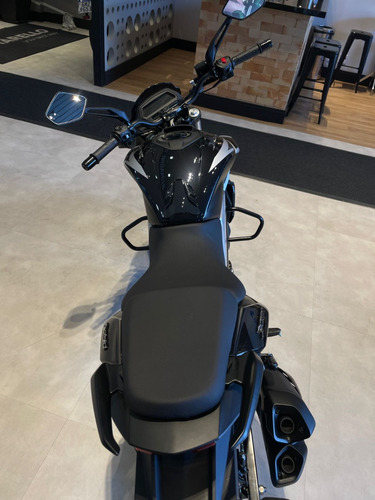 #012 - Bajaj Dominar 250cc - 0km