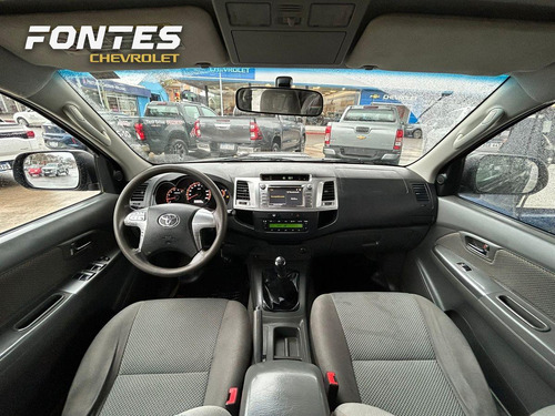 Toyota Hilux Srv