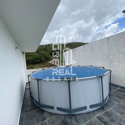 Townhouse En Venta Urbanización Paso Real - Charallave
