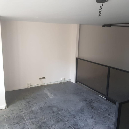 Imagen 5 de 8 de Local Comercial En Pleno Centro De San Isidro!!!