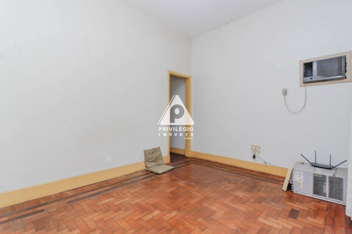 Imagem 13 de 30 de Casa À Venda, 6 Quartos, 5 Suítes, 1 Vaga, Santa Teresa - Rio De Janeiro/rj - 35430