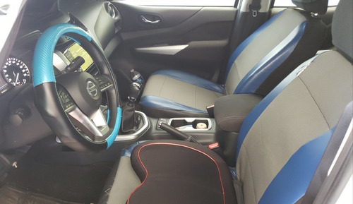 Imagen 6 de 8 de Nissan, Camioneta Doble Cabina Frontier Le