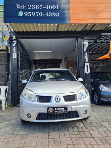 Imagem 1 de 4 de Renault Sandero 2011 1.6 Privilège Hi-torque 5p