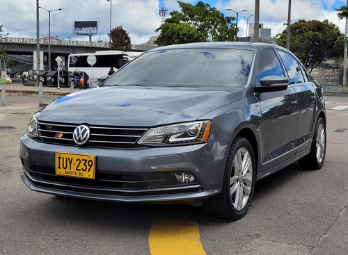 Volkswagen Jetta 2.5 Highline