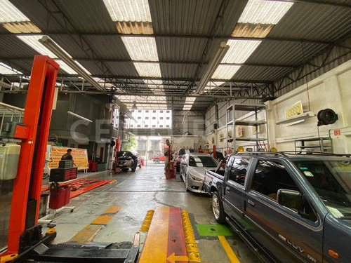 Taller Mecánico En Venta