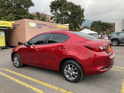 Imagen 5 de 25 de Mazda 2 Sedan