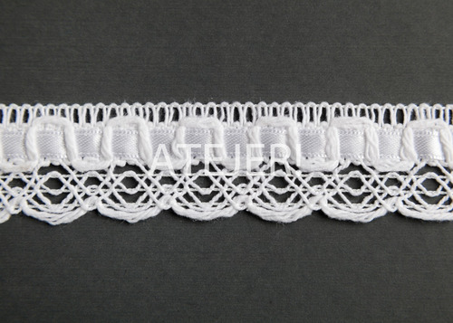 Imagen 2 de 2 de Puntilla Pasacinta Fb Art 821 De 25mm Por 10 Metros