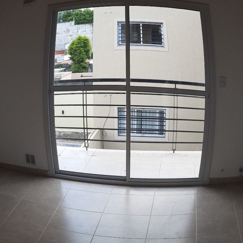 Imagen 5 de 11 de Departamento En Venta En Ramos Mejia