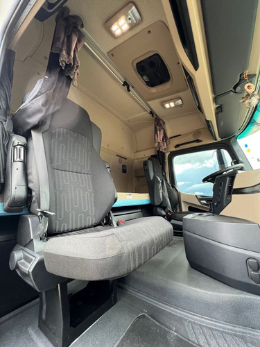 Imagem 6 de 13 de Mb 2651 2021 6x4 - New Actros