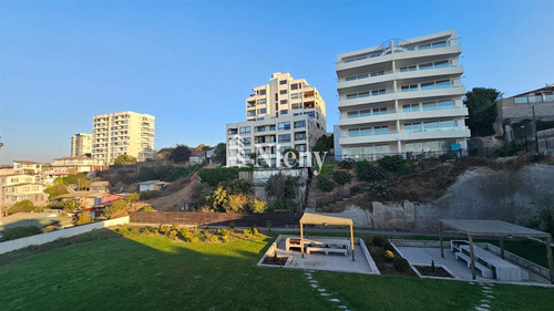 Vista Al Mar Con Azotea Privada,impecable Y Soleado. Concón