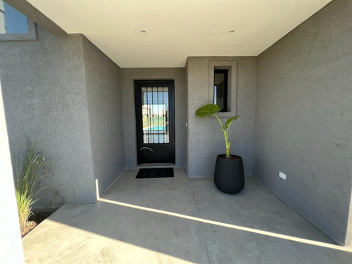 Imagen 4 de 30 de Casa - 3 Dorm - Pileta - Araucarias