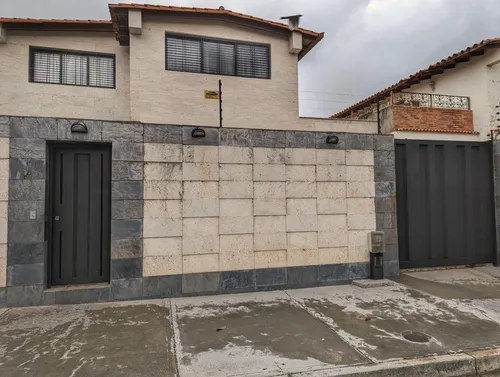 Casa Urb El Trigal