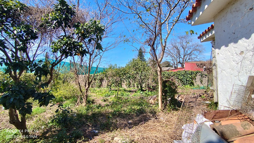 Venta Casa Con Gran Terreno Frente Al Parque Rivera