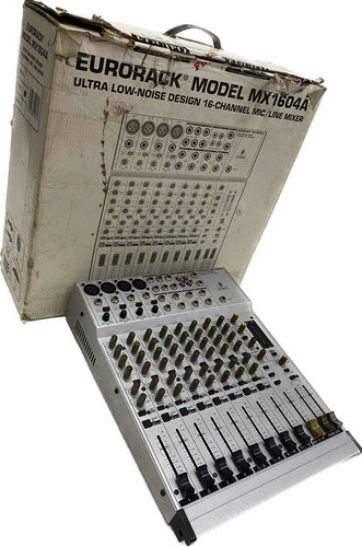 Behringer Eurorack Mx1604a Mixer Mesa Novo Mostruario 110v