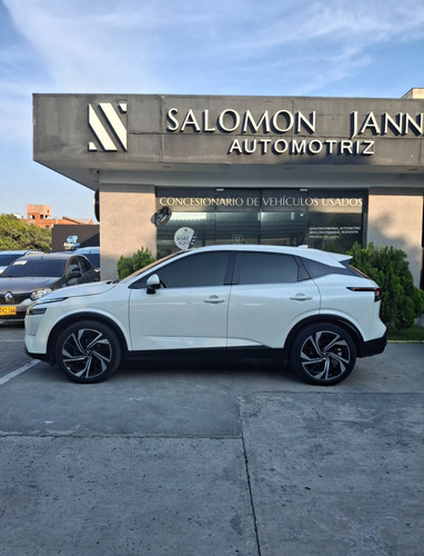 Nissan Qashqai 1.3 TURBO EXCLUSIVE