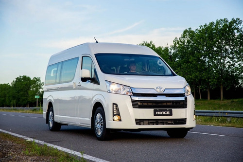 Imagen 2 de 15 de Toyota Hiace Wagon