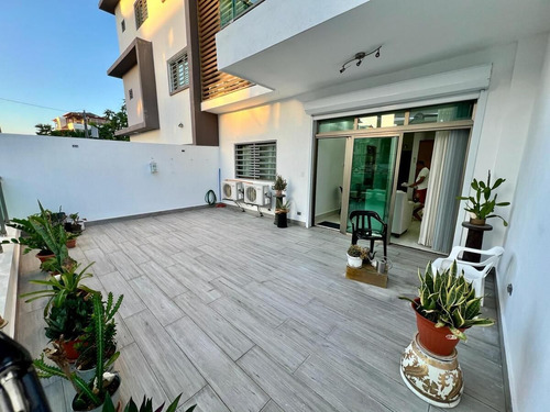 Apartamento En Venta En El Millón, 1 Hab