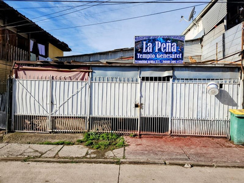 Casa En Venta De 1 Dorm. En La Pintana