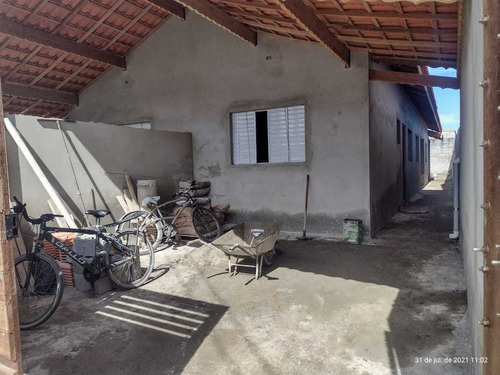 Imagem 1 de 8 de Casas Na Praia Com Piscina Em Construção R$ 280 Mil