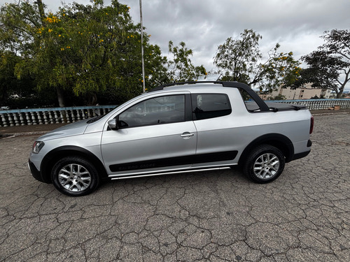 Volkswagen Saveiro 1.6 16v Cross Cab. Dupla Total Flex 2p