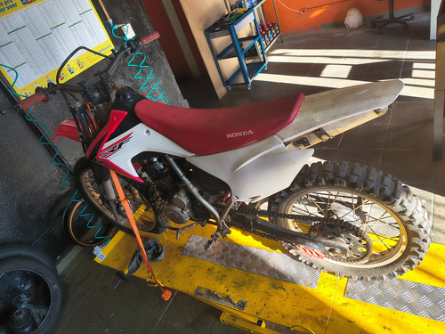Xr 200 De Trilha Com Os Plásticos Da Crf