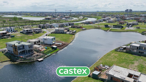 Lote Al Lago En Venta En El Barrio Los Puentes, Nordelta