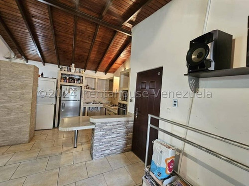 Cf Hermoso Apartamento De 3 Habitaciones A La Venta En Conj. Res. La Orquídea 2!! Listing 25-15280