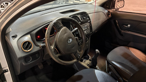 Renault Sandero Stepway 1.6 Dynamique 105cv