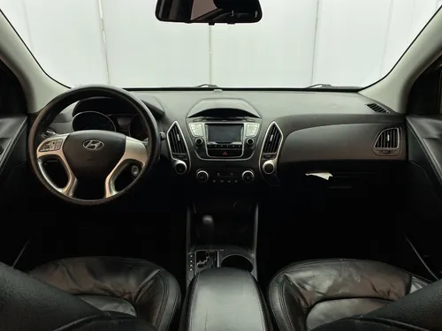 Hyundai TUCSON IX-35 2.0l 164 hp 4x2