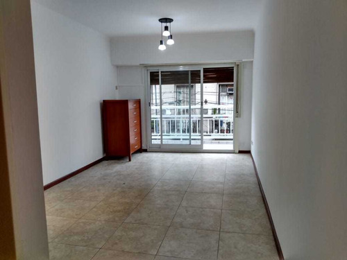 Excelente Departamento Al Frente.