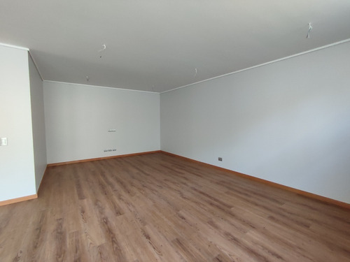 Imagen 4 de 26 de Sin Comisión/ Casa Nueva / Mediterránea