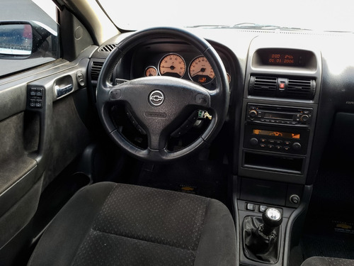 Chevrolet Astra Gls 4p 2011 Con Gnc