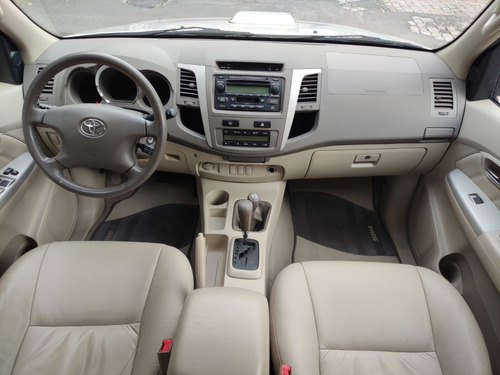 Imagem 5 de 15 de Hilux Sw4 Srv Automática 4x4 Diesel Com Apenas 91.400 Km