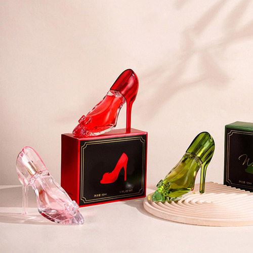 O Zapatos De Tacón Alto, Perfume, Perfume, Fragancias De Luj