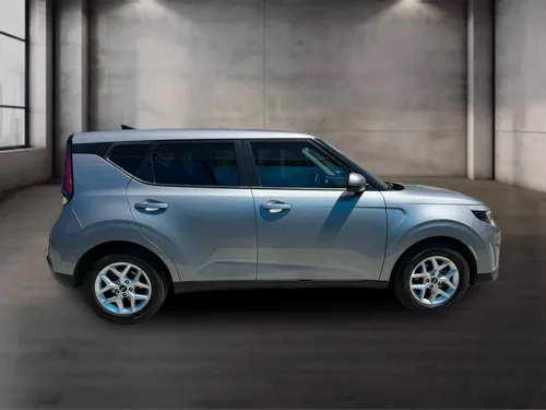 Kia Soul 5p LX L4/1.6 Aut
