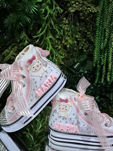 Tênis Infantil Personalizado Ovelhinha Com Cristais E Perola