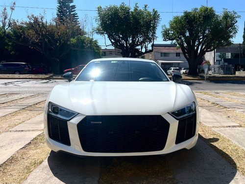 Audi R8 5.3 V10 Coupe Plus S-tronic Dsg