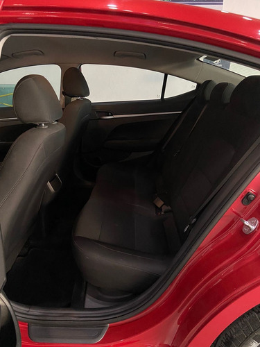 Imagen 10 de 15 de Hyundai Elantra 2020 2.0 Gls Mt