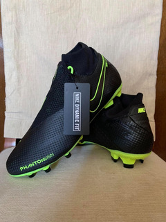 botas de futbol nike tacos