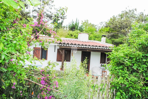 Casa Encantadora En Venta En El Chorro, Manantiales: Tu Refugio En La Naturaleza Y El Lujo.ref: 7286