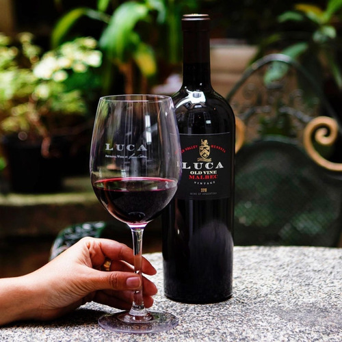 Imagen 3 de 10 de Vino Luca Old Vine Malbec Caja X 6 X 750ml.