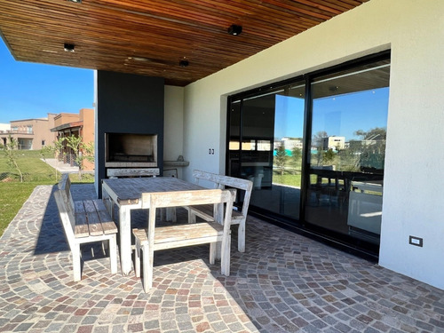 Imagen 17 de 30 de Casa En Venta Haras Santa María Escobar.