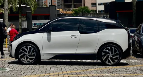 BMW i3 Suite